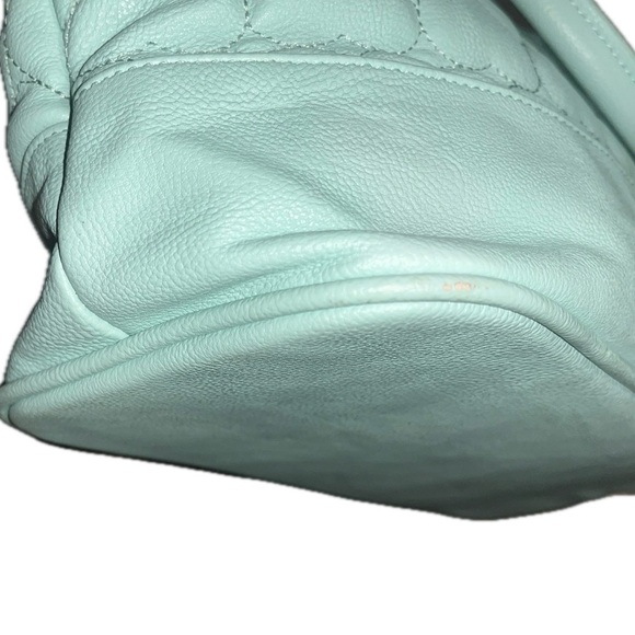 Betsey Johnson Green Quilted Satchel with a Cream Bow - Picture 8 of 14